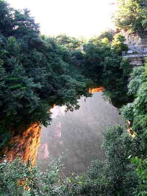 張家界、袁家界、天子山、武陵源二晚二日游